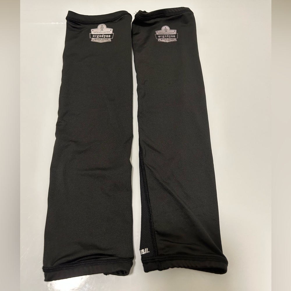 Ergodyne Chill-its Cooling Arm Sleeves Size Large